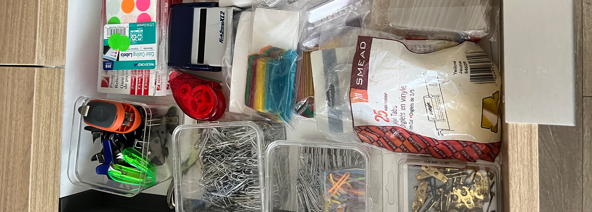 ORGANIZED DESKTOP ORGANIZED DESKTOP